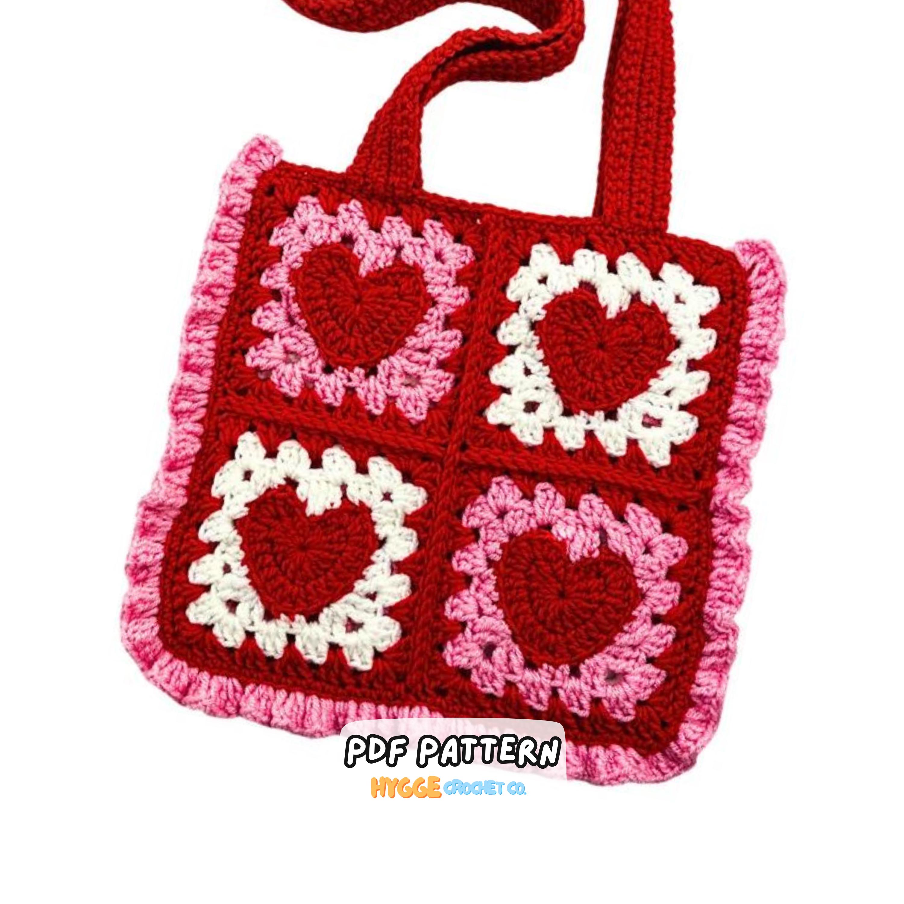 Striped Knit Heart Drawstring Bucket Bag - Black, White & Red Per request, this is how the new @BAGGU heart bag looks like  main image 3