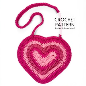 CROCHET PATTERN - Y2K Heart Mini Bag Crochet Pattern PDF Instant Digital Download Crochet Heart Simple Crossbody Shoulder Bag Pattern