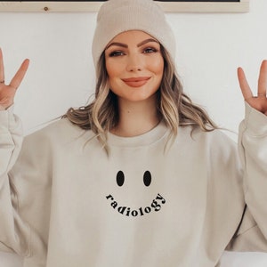 Radiologie Sweatshirt Rad Tech Pullover Röntgen Technologe Shirt Radiologie Geschenk Radiologie Techniker Strahlen T-Shirt