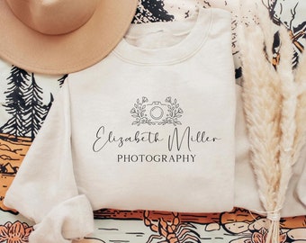 Custom Photographer Sweatshirt Photographer Gift Personalized Wedding Photographer Sweater Photography Studio Pullover Camera Sweatshirt