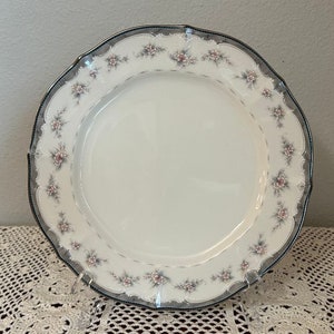 Noritake Traviata 10.5&quot; Dinner Plates #7327