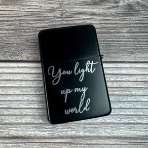 Personalisiertes Feuerzeug, Personalisiertes Feuerzeug mit Etui, Personalisiertes Geschenk für Männer, Personalisiertes Feuerzeug, Personalisiertes Geschenk für Männer