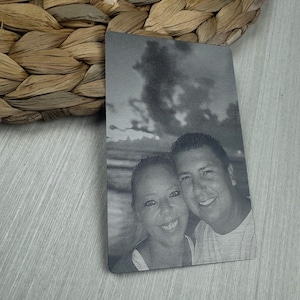 Tarjeta de billetera con foto grabada, tarjeta de billetera con foto personalizada, tarjeta de presentación de metal, regalo con foto para novio