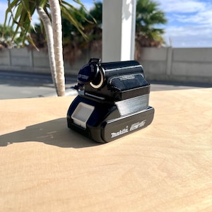 12v Portable Lighter Socket Power Station For Makita Battery 18v + 10A Fuse