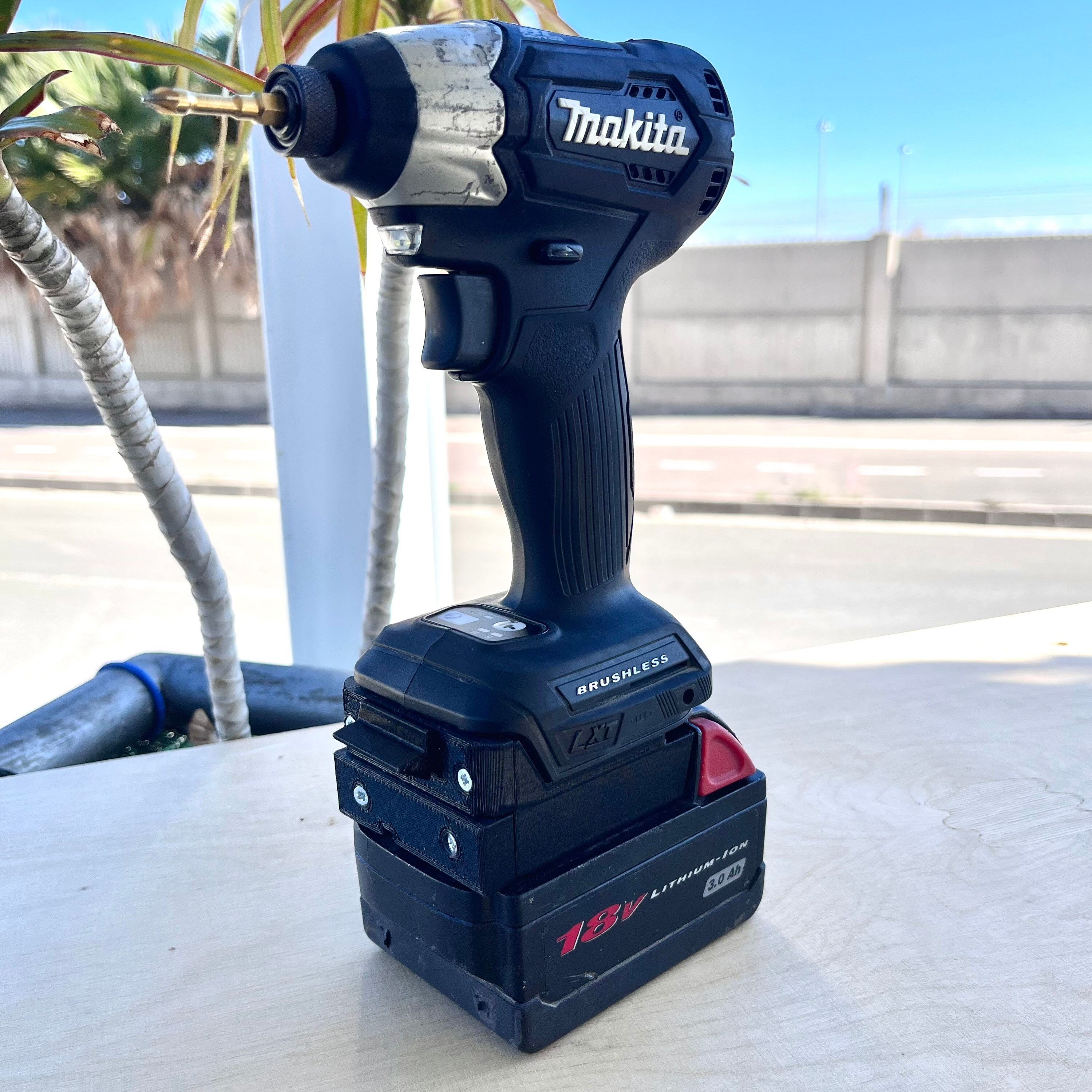 Milwaukee makita battery adapter new arrivals