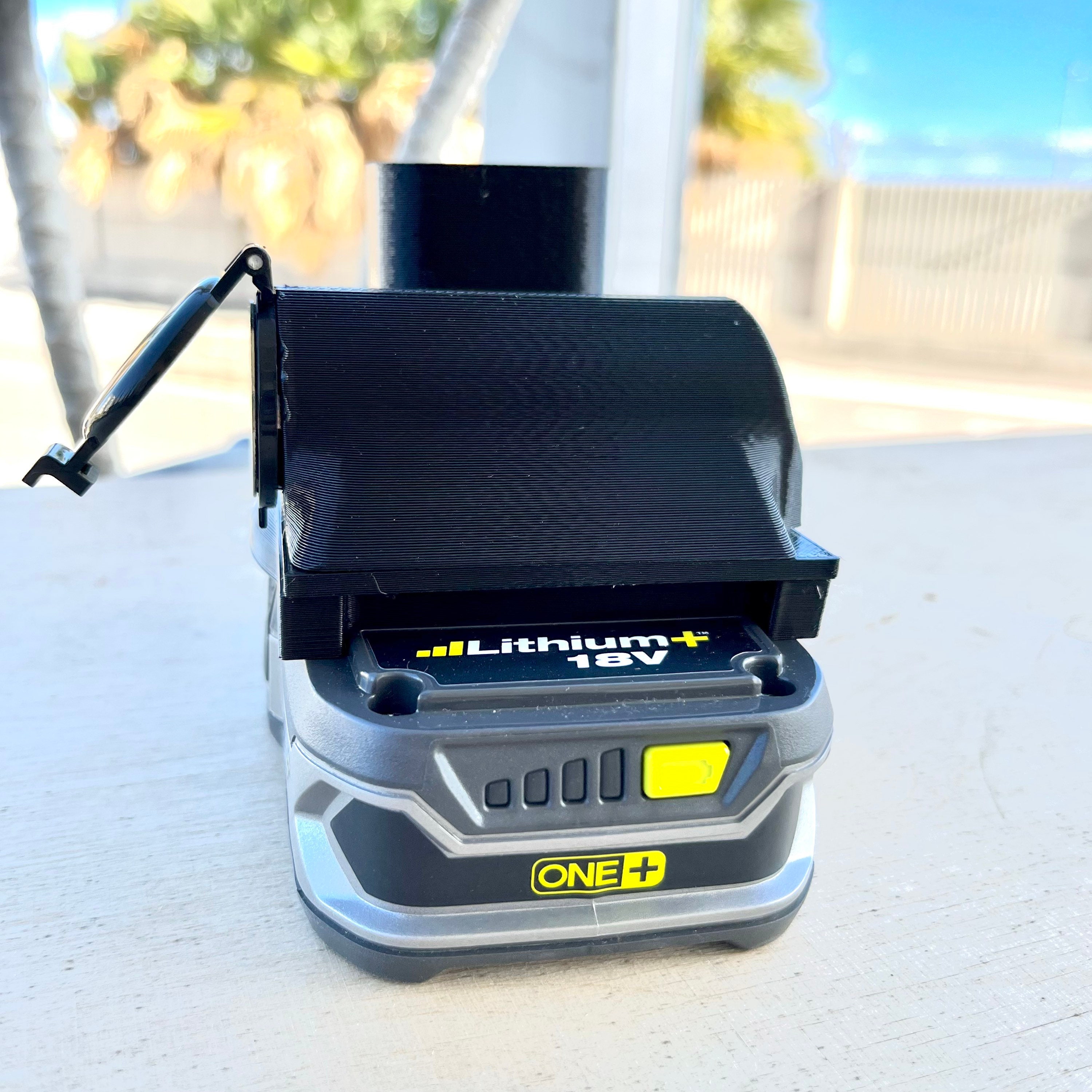 Ryobi Portable Lighter Socket Power Station for Battery 18v/20v + 10A Fuse  12V Output