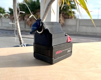 Milwaukee Portable Lighter Socket Power Station For Battery 18v/20v + 10A Fuse 12V Output