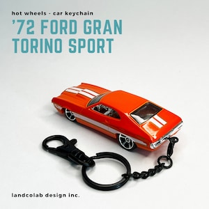 1972 Ford Gran Torino - car keychain