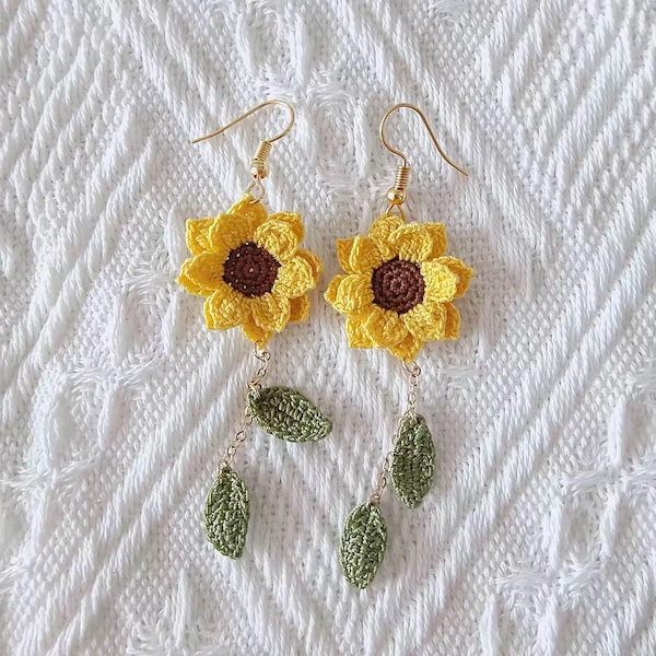 Micro Crochet Jewelry Set, Handmade Sunflower Earring, Sunflower Necklace, Sunflower Earring, Sunflower Brooch, Sunflower Bracelet, HTTXRK