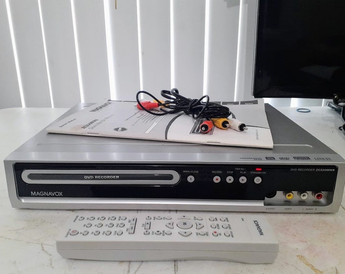 Magnavox ZC320MW8 DVD Recorder Bundle W/original Remote Control, User