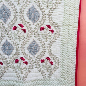 Hand Block Printed Cotton Cloth Quilted Throw Blanket Cover for Couch and Bed Lap Bedding Coverlet Oversized Quilt, Vintage Quilts Comforter