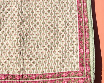 Indische Jaipuri Block Print Quilt Gedruckt Reversible Razii Baumwolle Handgefertigte Blumenquilt, Jaipuri razai, Tagesdecke Tröster