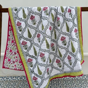 Indian Floral Block Printed Quilt,Handmade Ethnic Bedding Cover, lightweight Soft Cotton Blanket,Queen Coverlet Bedspread, Boho Design Quilt