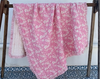 Edredón Razai estampado a mano con bloques, 100% algodón, diseño floral, cubrecama indio reversible.