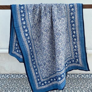 Indian Block Print Floral Quilt, Reversible Cotton Quilt, Handmade Queen Size Blanket, Throw Bedding Comforter, Bohemian Boho Decor, Gift