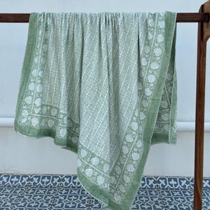 Green Floral Block Printed Cotton Quilt, Reversible Boho Handmade Queen Size Blanket Throw Dohar