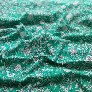 Indischer Block Print Baumwollstoff: Floraler Patchwork Stoff Meterware
