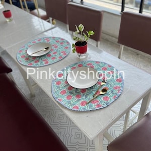 Tischsets mit Blockdruck Tischsets mit Blumenmuster für Hochzeiten Tischsets, waschbare Tischsets, Großhandelspreis, dekorative Küchenmatten