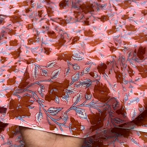 Beau tissu imprimé bloc à la main, tissu en coton, tissu indien, tissu par mètre, vêtements pour femmes en coton imprimé bloc