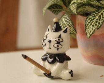 Pre-order Unique Cat Incense Holder, Handmade Ceramic, Unique Gift, Home Decor, Housewarming Gift, Birthday Gift, Gift for Her, Unique art