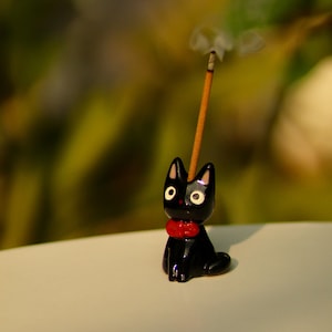Black Cat Handmade Ceramic Incense Holder,Unique Anime Gift,Home Decor,Vintage Valentine Gift,Meditation Gift,Incense Holder for Sticks