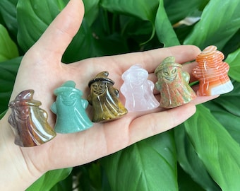 1.5in Crystal Ghost in Witch Hat, Mini Ghost Crystal Carving, Spooky Figurine, Halloween Crystal Decoration