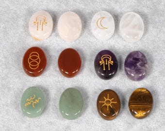 Ensemble de 13 pierres précieuses naturelles symbole de sorcière, runes wicca, rune astrologique sculptée à la main, cristal de chakra de guérison (15*20 mm)