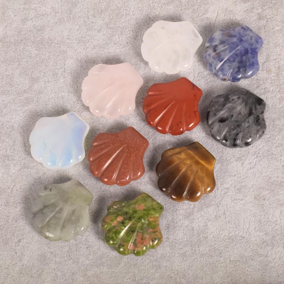 30mm Crystal Sea Shell Carving Gemstone ,  Hand Carved Gemstone Shell Figurine, Healing Crystal Decoration, Crystal Gift