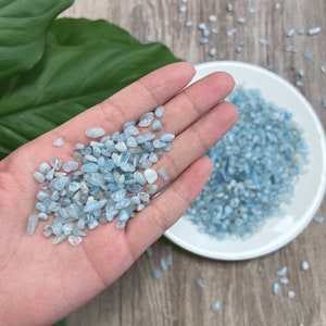 Natural Aquamarine Crystal Chips, Bulk Aquamarine Mini Gemstone Chips, 3 - 6mm, Wholesale Crystals