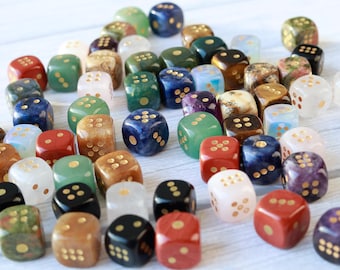 Dados de cristal tallados a mano, cubo de cristal tallado, decoración de cristal curativo, dado D6, aprox. 0,6 pulgadas