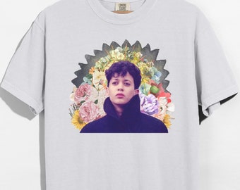 Vintage Young Kamala Harris 80s Retro Floral Photo 2024 Feminist T Shirt, Election Voting Shirt, Pro Choice Tshirt Gift for Democrat
