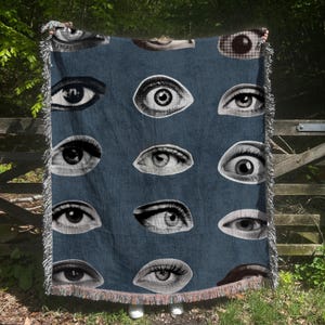 Grunge Eyes Woven Blanket Y2K Dorm Bedding Decor Gift Emo Dark Academia Mid Century Modern Whimsical Trendy Oddities Wall Art Tapestry