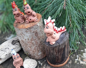Set of 4 pieces of handmade ceramic dragon figurines | Cute collectible dragon miniature or little nice gift Glazed ceramic dragon