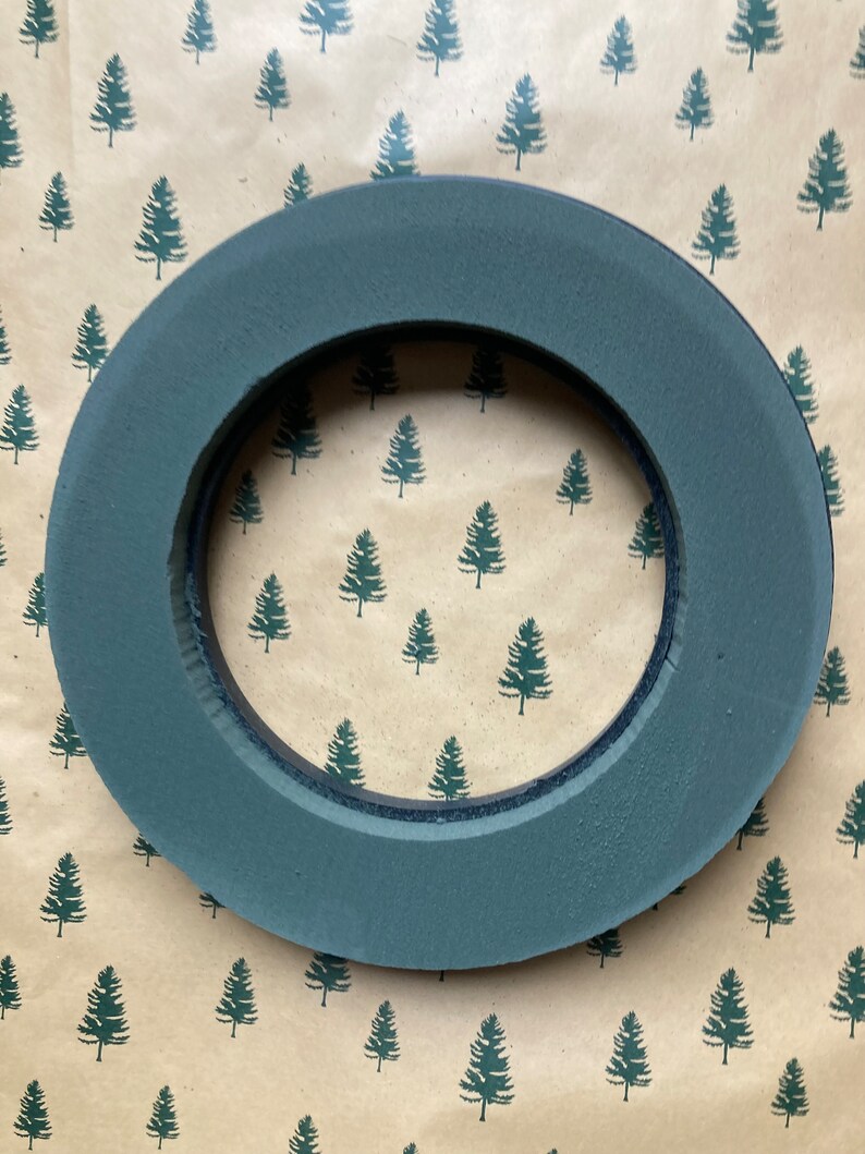 2 X 30cm/12 Naylor Base Oasis Rings for Christmas/ Etsy UK