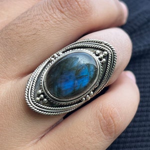 Beautiful Labradorite Ring, 925 Silver Ring, Gemstone Ring, Boho Ring, Designer Ring, Handmade Ring, Natural Labradorite,Labradorite Jewelry
