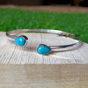 Brazalete de turquesa azul, brazalete hecho a mano, brazalete llamativo, turquesa natural, brazalete ajustable, brazalete de diseñador, joyería de turquesa, regalo para ella