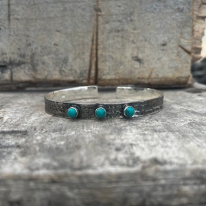 Hermoso brazalete de turquesa, hecho a mano, con piedras preciosas, de plata 925, turquesa natural, para Navidad.