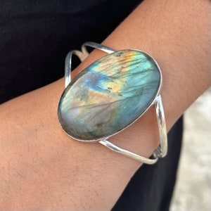Labradorite Bangle, Women Bangle, Handmade Bangle, Gemstone Bangle, Dainty Bangle, Labradorite Jewelry,925 Silver Bangle,Natural Labradorite