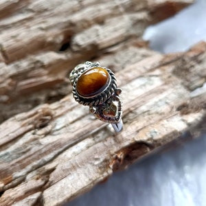 Tiger Eye Ring, Women Ring, Handmade Ring, 925 Silver Ring, Natural Tiger Eye, Dainty Ring, Bohemian Ring, Gemstone Ring, Statement Ring