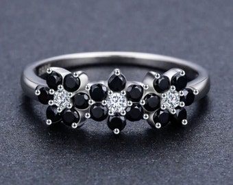 Botanical Flower Wedding Ring, Black Spinel Ring, 1.25 CT Diamond, Wedding Ring, Unique Engagement Ring, 14K White Gold, Diamond Jewelry