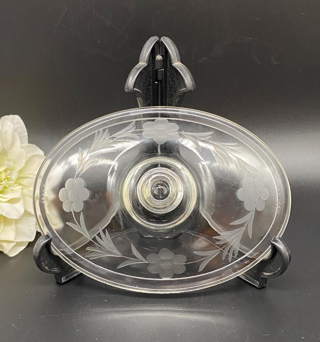 Vintage Pyrex Oval Glass Victor Lid - Etched - Floral - 193-197 - 1930s ...