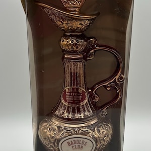 Vintage Beam&#39;s 1980 Executive Decanter - Harold&#39;s Club Reno Collectible - In Original Box