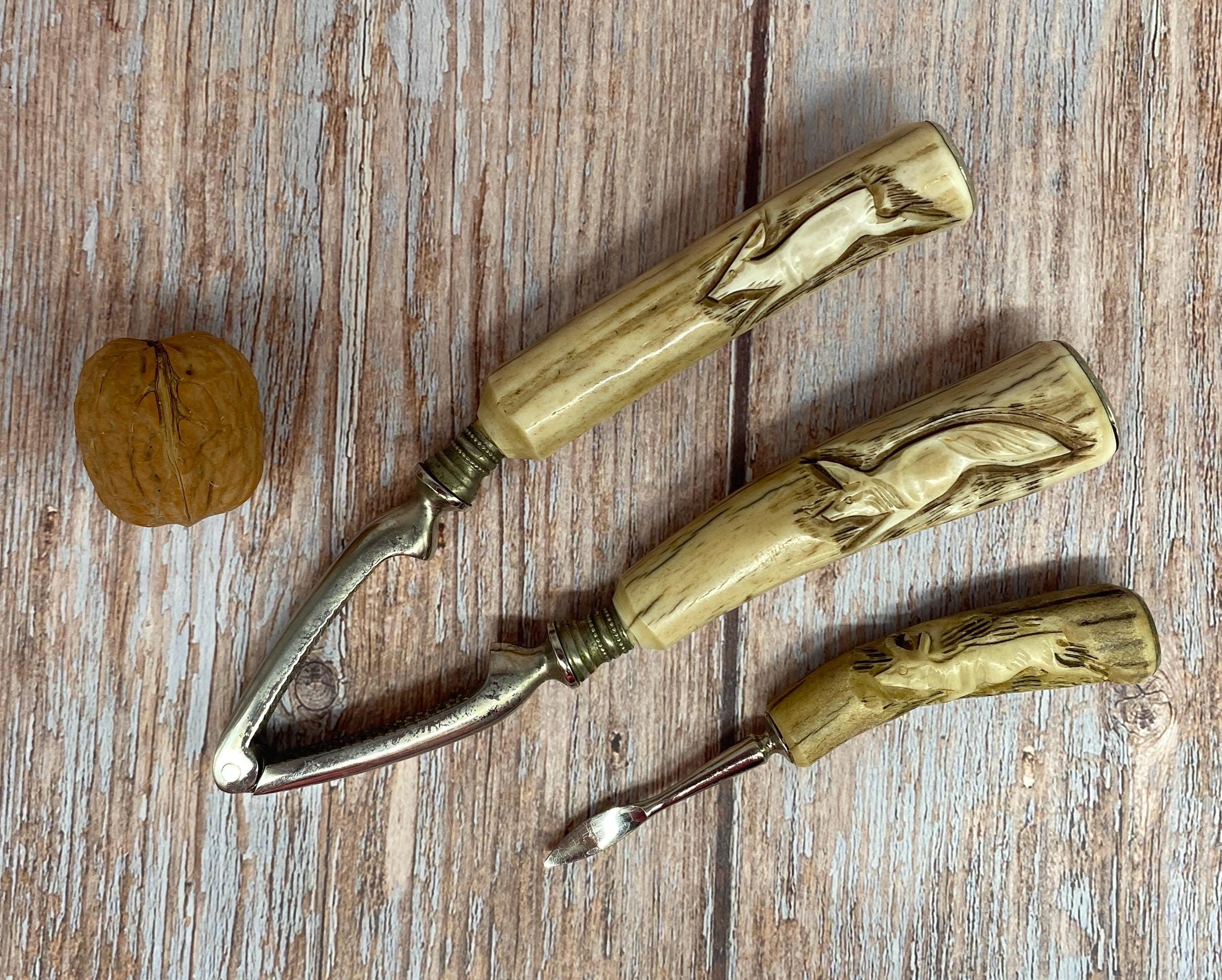 SOLINGEN リンダーゾーリンゲン　鹿彫刻　 Old Solingen Antique German Scissors SOLINGEN With Storks 1930's | eBay