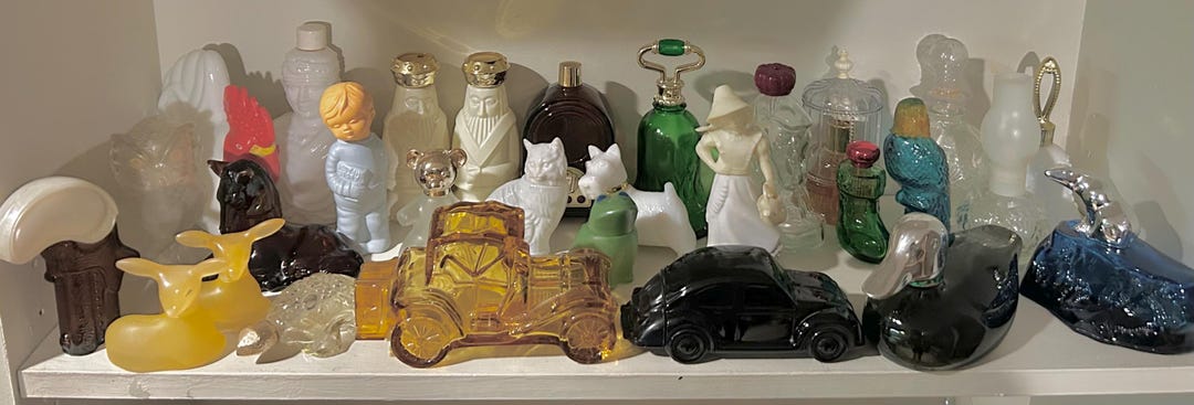 Vintage Avon Fragrance Bottles – Large Collector Lot – 30 Bottles - Etsy