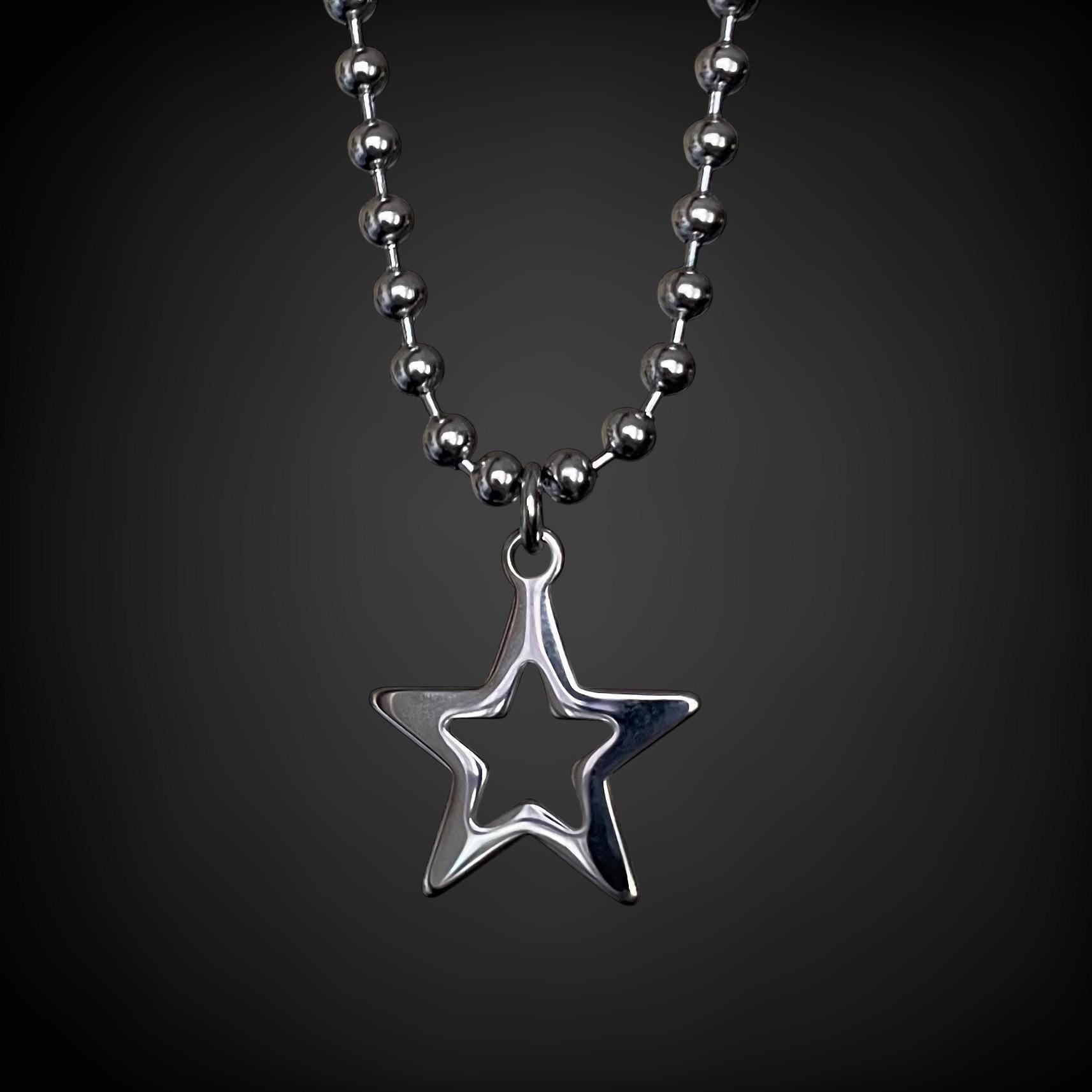 Clocks and Colours | Sterling Silver Jewelry | North Star x  Stainless steel men\'s star necklace display picture 1