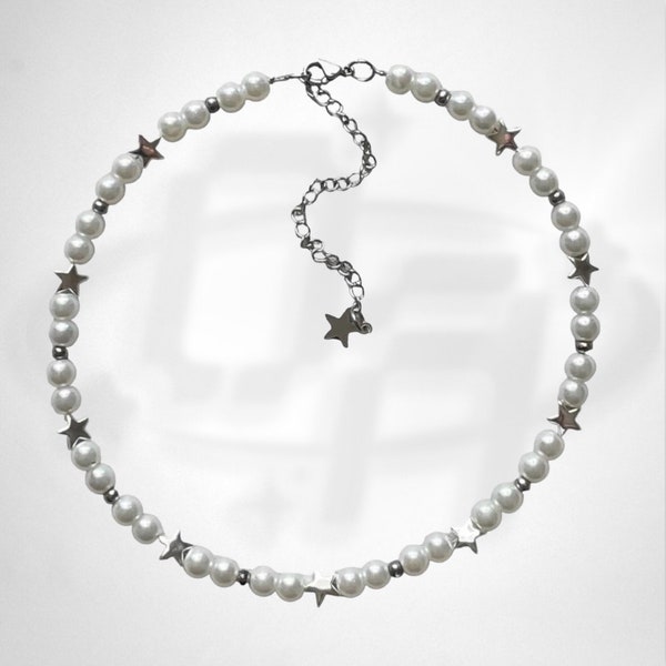 Star choker - beaded faux pearl necklace - y2k grunge alt unisex