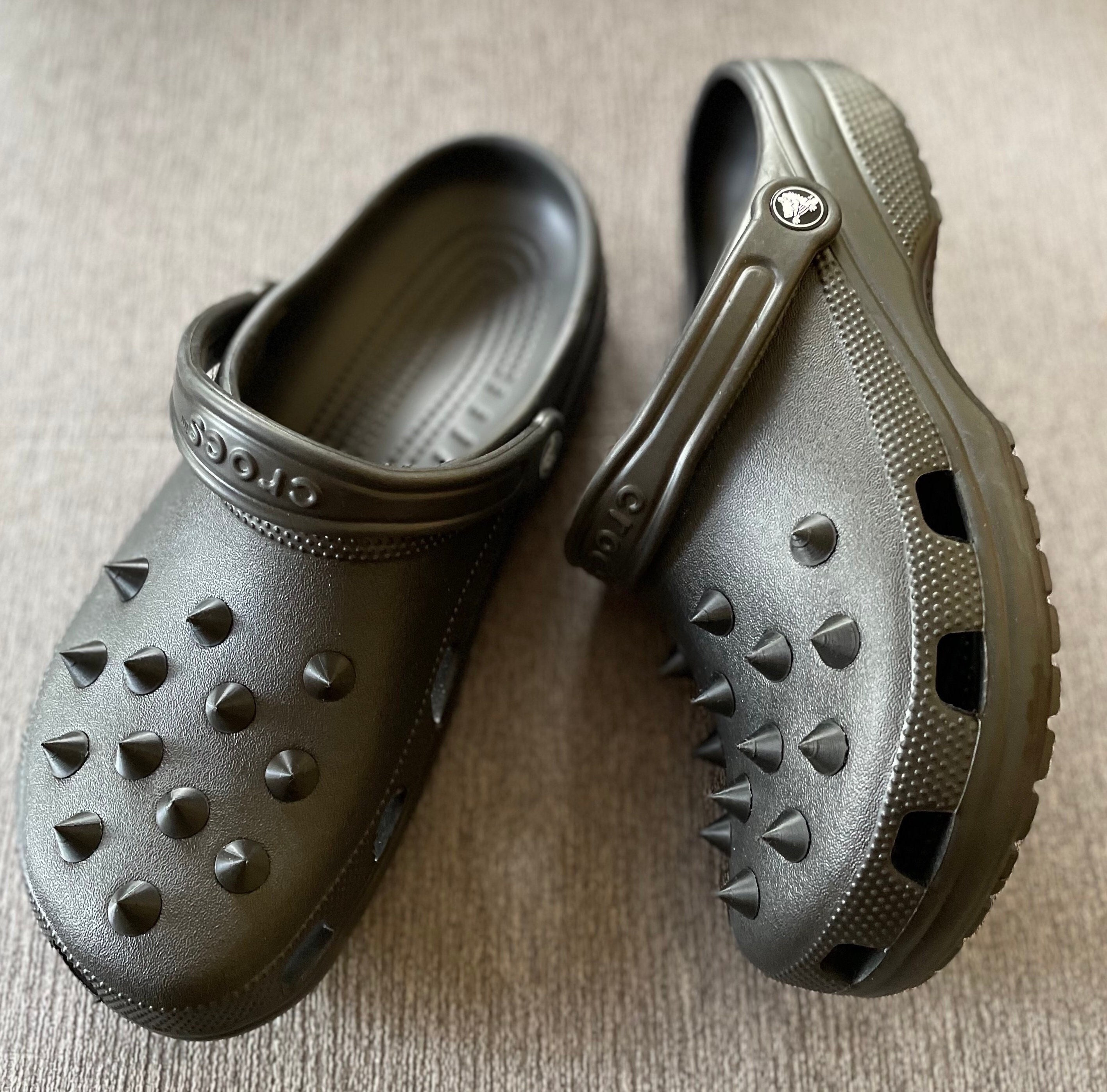 Spikes cheap for crocs