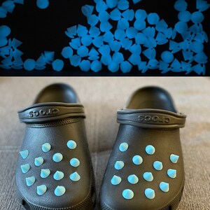 Croc Spike Charms/Jibbitz. 28 Spikes, 100% Custom Design Blue(Glow In Dark)