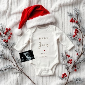 Weihnachten Neutral Schwangerschaftansage Digital | Moderne Baby offenbaren | Social Media Ankündigung Vorlage | Weihnachtsmann Baby | Digitaler Download