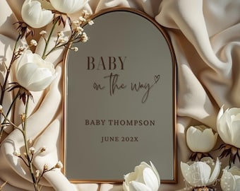 Boho Spiegel Schwangerschaftansage | Neutrale Baby offenbaren Vorlage | Bearbeitbare Leinwand | Getrocknete Blumen Social Media Schwangerschaft zeigen